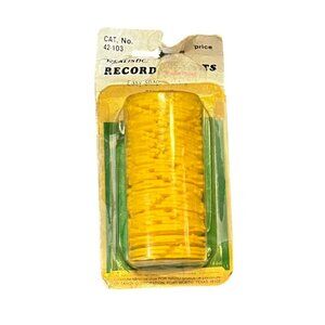 Vintage Realistic 45 RPM Record Insert Adapters NEW Open Box Turntable Accessori